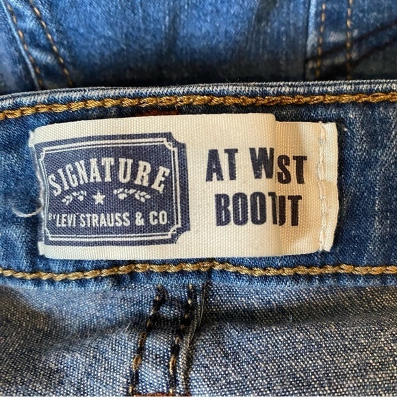 Levi’s Strauss signature size 16 short At waist bootcut medium wash - Picture 5 of 6